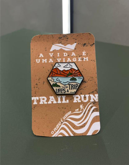 BROCHE TRAIL