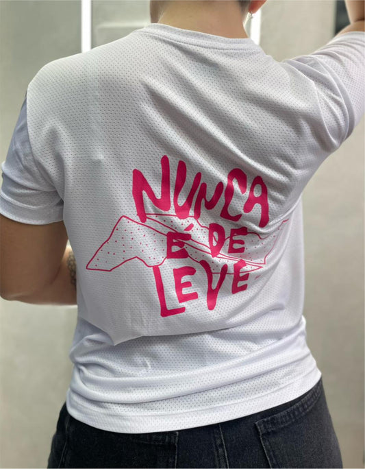 Camisa Nunca é de Leve