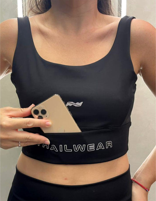 Top com bolso Íngreme