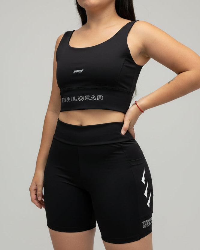 Top com bolso Íngreme